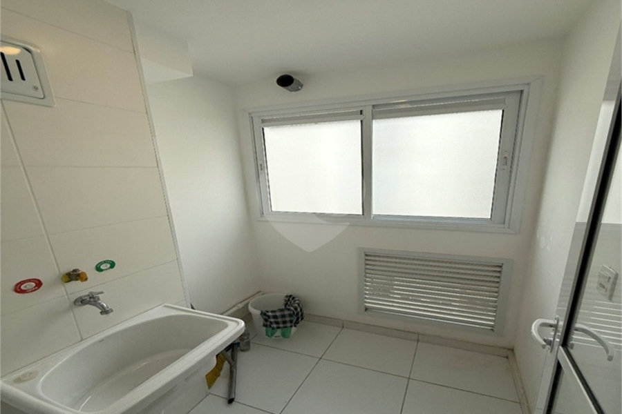 Apartamento à venda com 2 quartos, sendo 1 suíte, em Vila Guilherme, São Paulo, SP