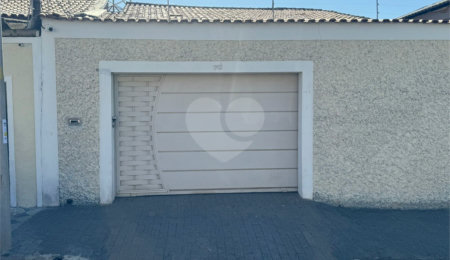 Casa à venda com 4 quartos, sendo 1 suíte,  em Vila Santana, Sorocaba, SP