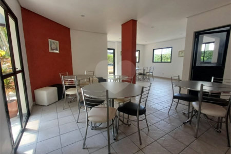 Apartamento à venda com 3 quartos, sendo 1 suíte, em Vila Monumento, São Paulo, SP