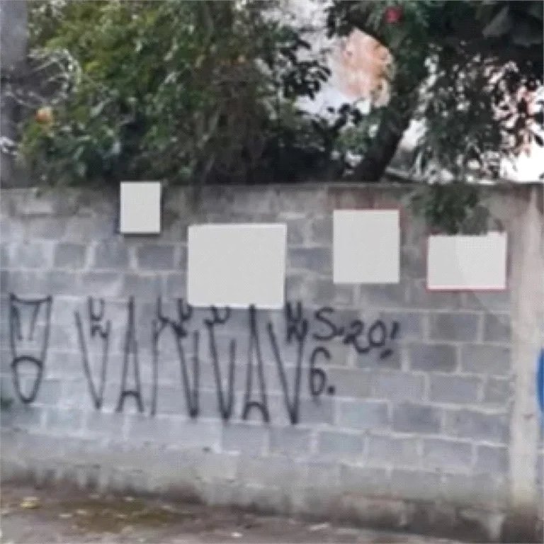 Terreno à venda no condomínio Jd Leonor, São Paulo - SP