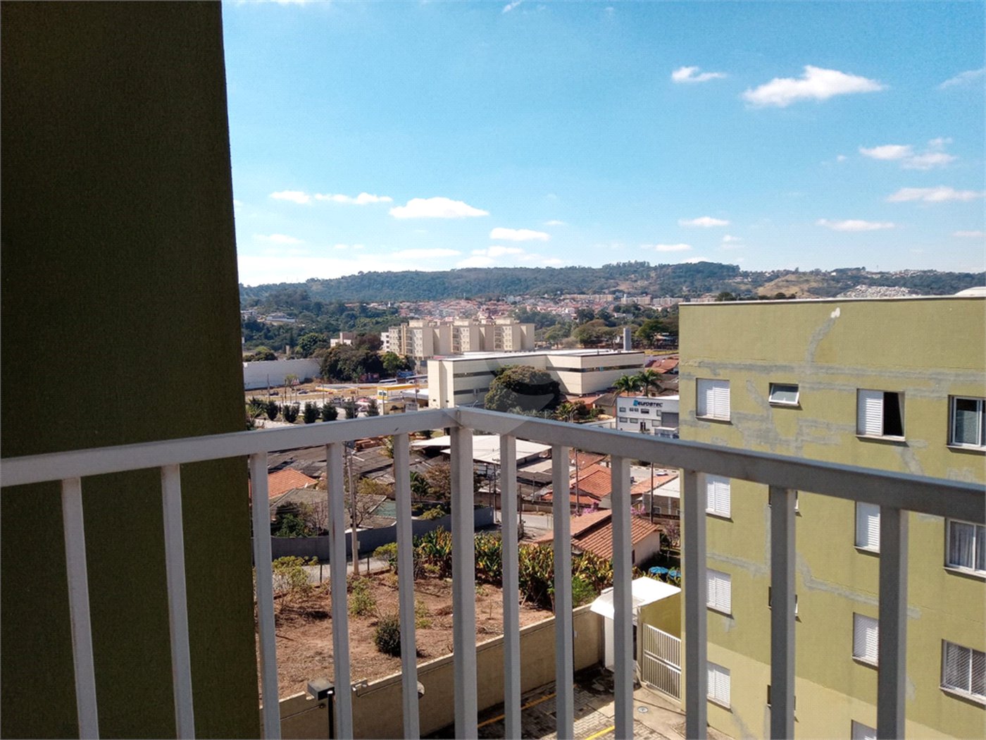 Apartamento para alugar com 2 quartos em Santa Claudina, Vinhedo, SP