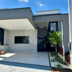 Casa à venda com 3 quartos, sendo 1 suíte, no condomínio Horto Florestal Villagio, Sorocaba - SP