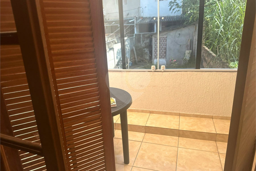 Sobrado à venda com 4 quartos, sendo 2 suítes, em Santana, São Paulo, SP