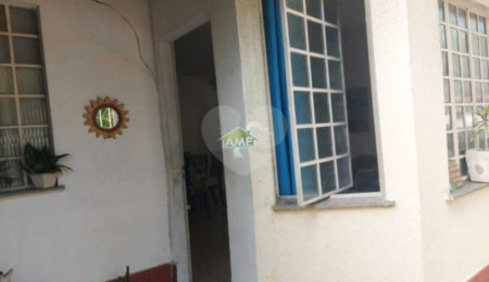 Casa à venda com 2 quartos, sendo 1 suíte,  no condomínio River Plate, Rio de Janeiro - RJ