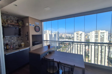Apartamento à venda com 3 quartos, sendo 1 suíte, no Centro, São Bernardo do Campo, SP