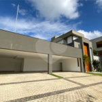 Casa à venda com 4 suítes no condomínio Portal Horizonte, Bragança Paulista - SP