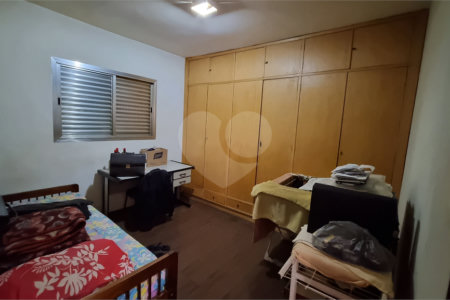 Sobrado à venda com 3 quartos, sendo 1 suíte,  em Jardim Franca, São Paulo, SP