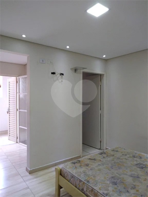 Casa com 3 dormitórios para locação, 222 m² - Vila Borghesi - São Roque/SP