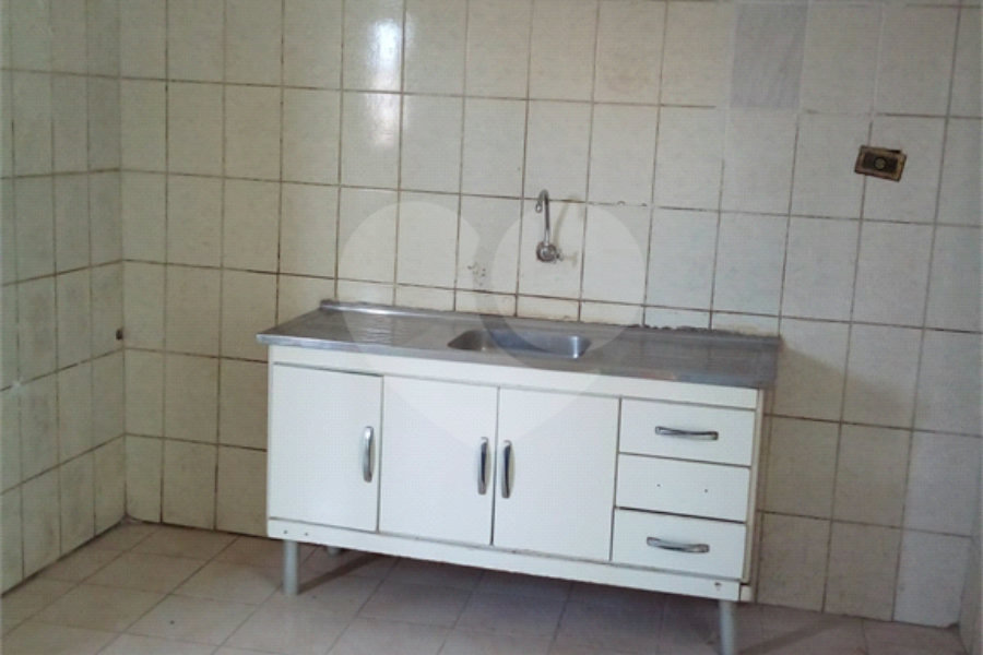 Sobrado à venda com 1 quarto em Tremembé, São Paulo, SP
