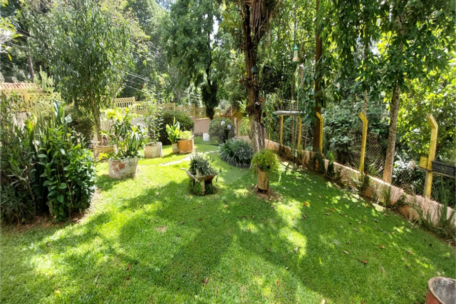 Casa à venda com 3 quartos, sendo 1 suíte, em Pirucaia, Mairiporã, SP