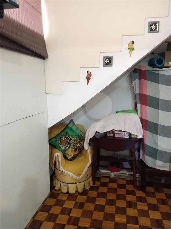 Sobrado à venda com 3 quartos em Jardim Regina, São Paulo, SP