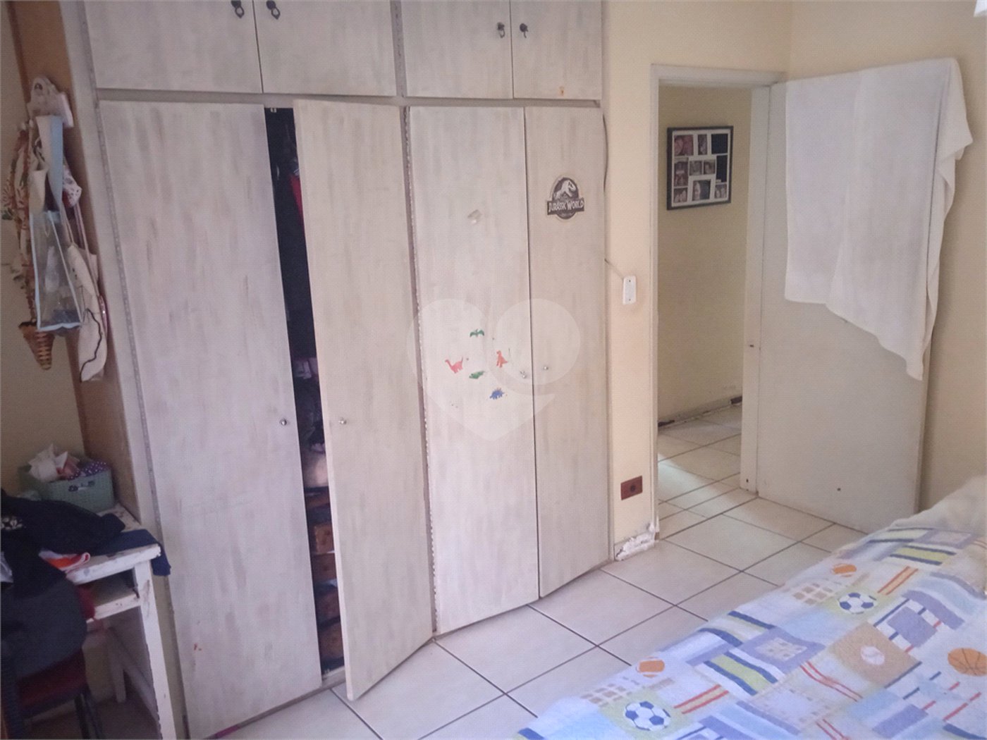 Casa à venda com 8 quartos, sendo 3 suítes, em Jardim Terceiro Centenário, Atibaia, SP