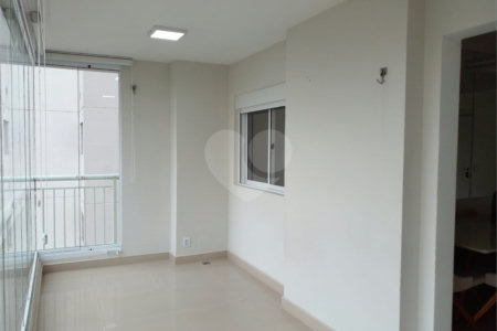 Apartamento à venda com 3 quartos, sendo 1 suíte, em Jardim Vazani, São Paulo, SP