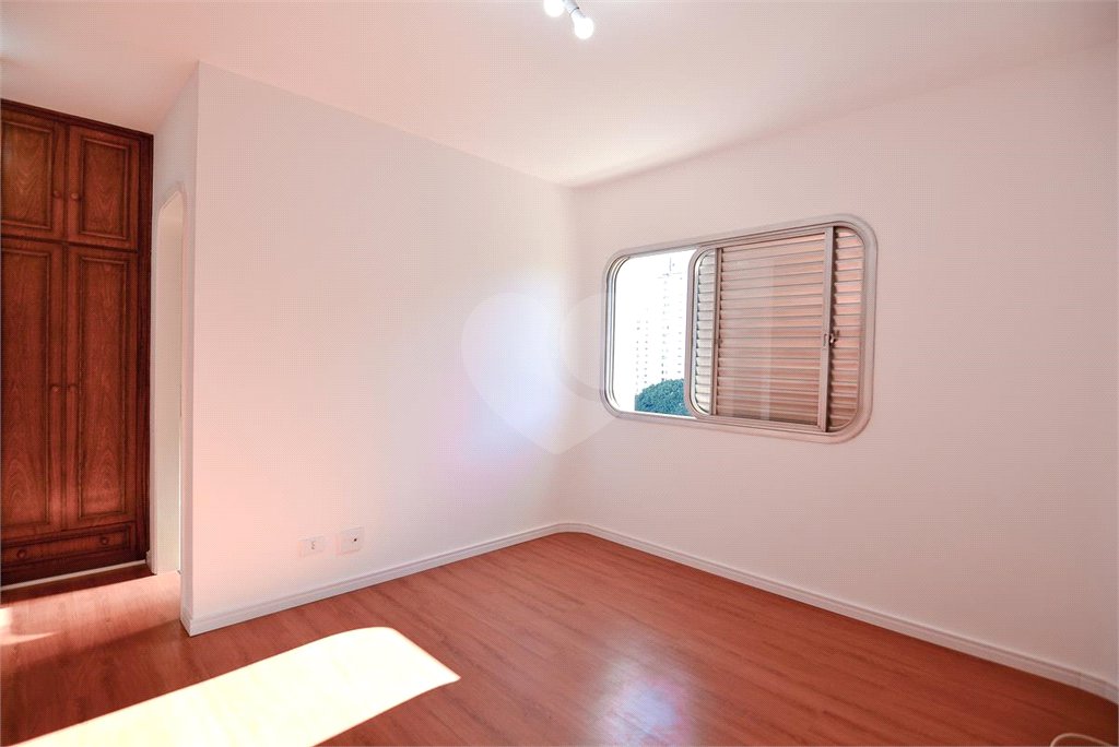 Apartamento à venda com 4 quartos, sendo 2 suítes,  em Brooklin Paulista, São Paulo, SP