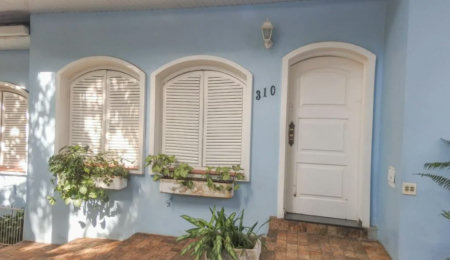 Casa Térrea à venda com 4 quartos, sendo 2 suítes,  em Jardim das Bandeiras, São Paulo, SP