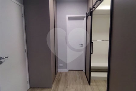 Casa à venda com 3 suítes no condomínio La Reserva Residencial, Atibaia - SP