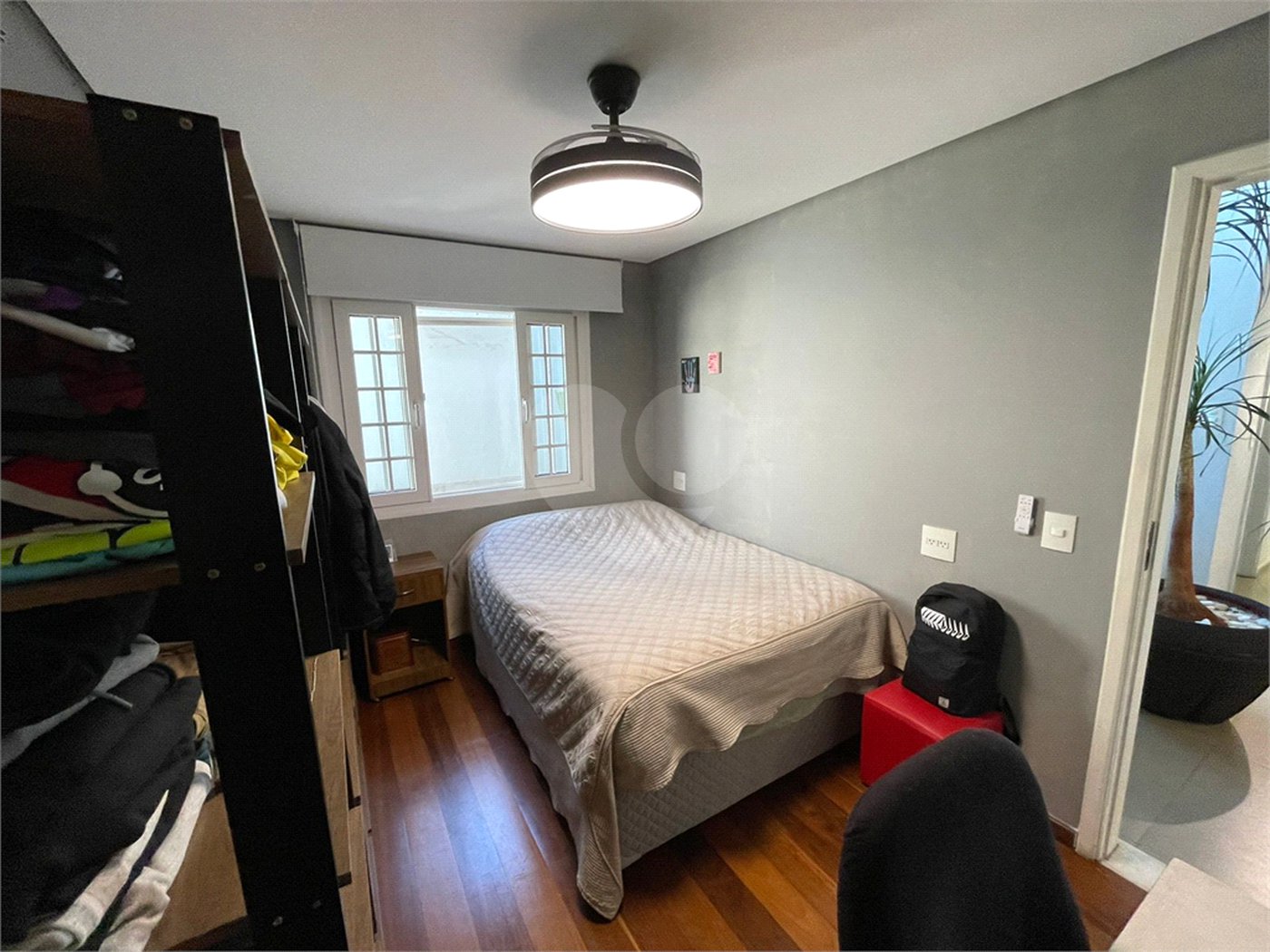 Casa à venda com 4 suítes no condomínio Fechado, São Paulo - SP