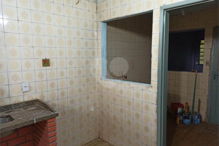 Casa à venda com 3 quartos em Vila Romero, São Paulo, SP