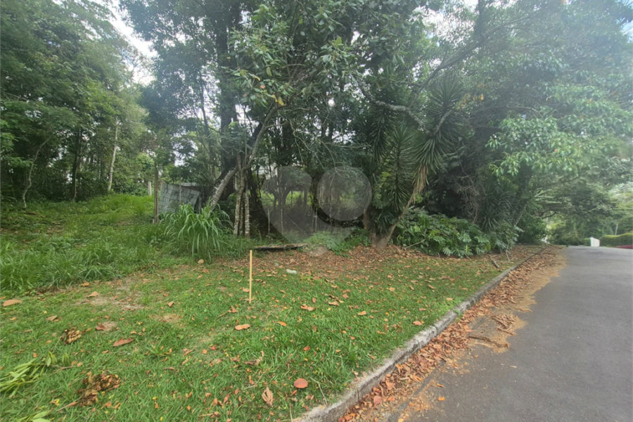 Terreno à venda no condomínio Alpes da Cantareira, Mairiporã - SP