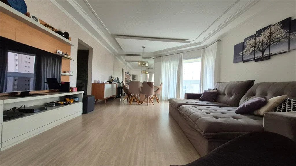 Apartamento à venda com 3 suítes em Santa Teresinha, São Paulo, SP