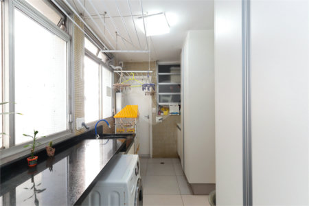Apartamento à venda com 2 suítes em Itaim Bibi, São Paulo, SP