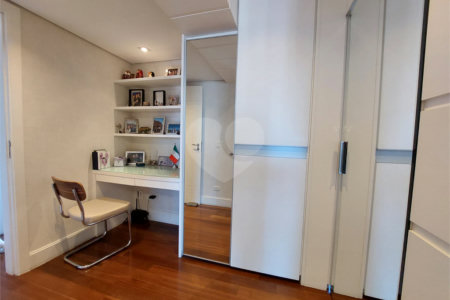 Apartamento à venda ou para alugar com 3 suítes em Perdizes, São Paulo, SP