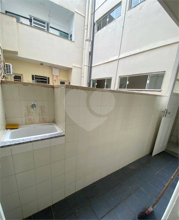 Apartamento à venda com 2 quartos no Centro, Cabo Frio, RJ