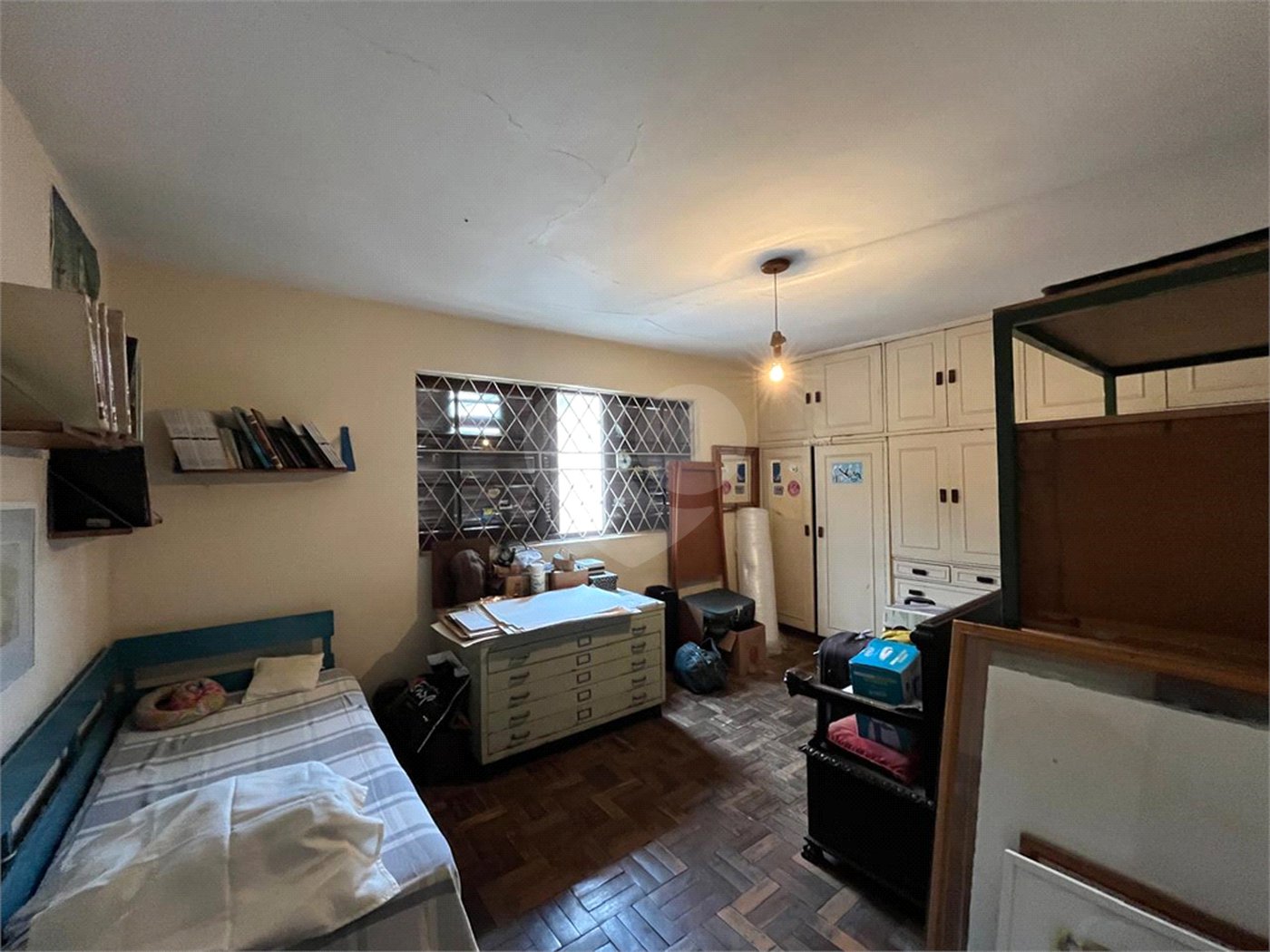 Sobrado à venda com 5 quartos, sendo 1 suíte, em Palmas do Tremembé, São Paulo, SP