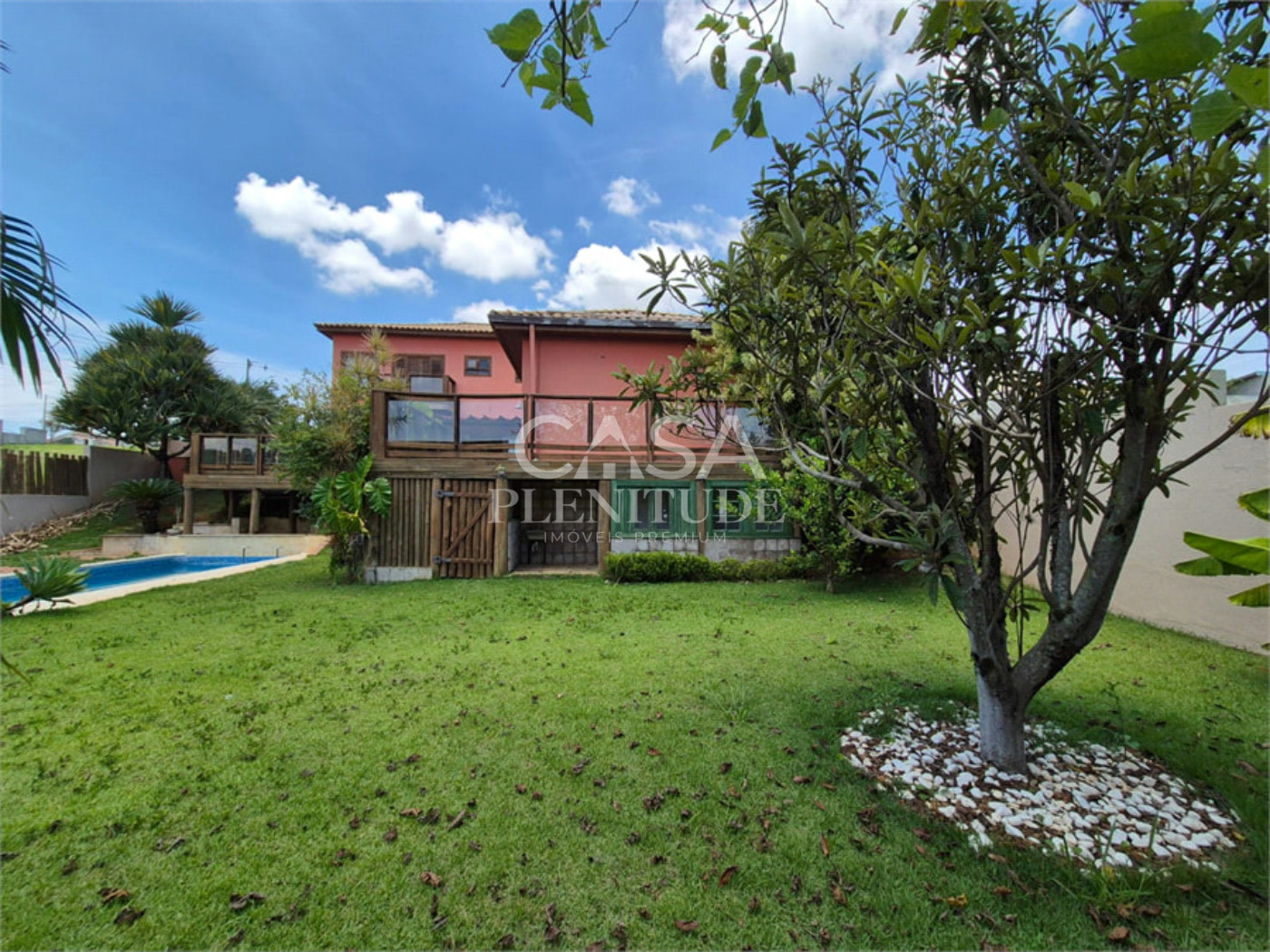 Casa em condomínio à venda ou para alugar com 3 suítes em Village Ipanema Ii, Araçoiaba da Serra, SP
