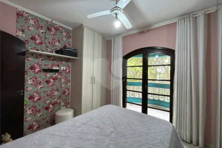 Sobrado à venda com 3 quartos, sendo 1 suíte,  em Vila Nova Mazzei, São Paulo, SP