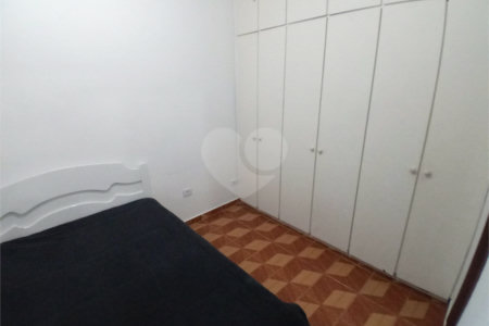 Casa Térrea à venda ou para alugar com 4 quartos, sendo 1 suíte, em Jardim Aeroporto, São Paulo, SP