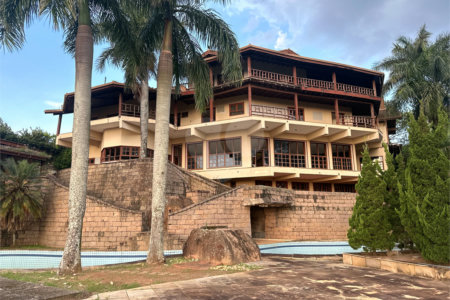 Casa à venda com 14 quartos, sendo 10 suítes, em Observatório, Vinhedo, SP