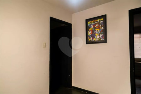 Casa à venda com 6 quartos, sendo 5 suítes,  em Vila do Encontro, São Paulo, SP