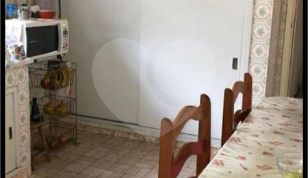Casa à venda com 2 suítes em Vila Galvão, Guarulhos, SP