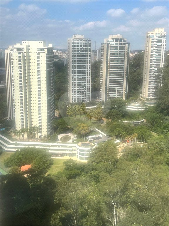 Cobertura à venda ou para alugar com 4 suítes em Jardim Morumbi, São Paulo, SP