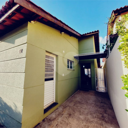 Casa à venda com 2 quartos, sendo 1 suíte, no condomínio Villa das Palmeiras, Indaiatuba - SP