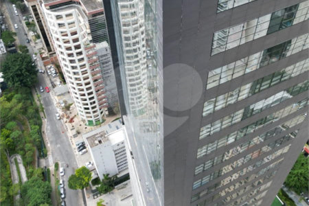 Apartamento à venda com 1 quarto em Vila Olímpia, São Paulo, SP
