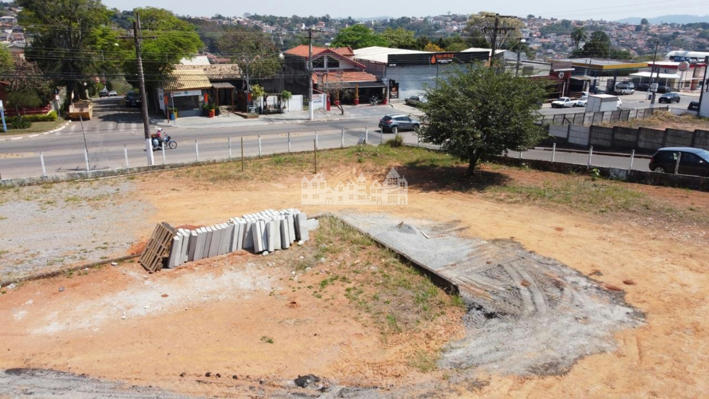 Terreno plano à venda ou locação na Alameda Lucas Nogueira Garcez – Vila Giglio, Atibaia