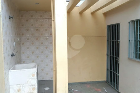Sobrado à venda com 2 quartos em Santa Teresinha, São Paulo, SP