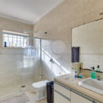 Casa de Vila à venda com 4 quartos, sendo 2 suítes, em Campo Grande, São Paulo, SP