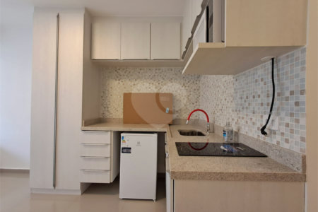 Apartamento à venda ou para alugar com 1 quarto em Vila Pompéia, São Paulo, SP