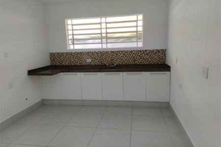 Casa à venda com 3 quartos, sendo 1 suíte, em Vila Cordeiro, São Paulo, SP
