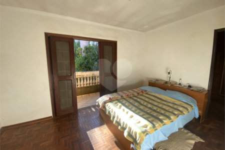 Casa à venda com 3 quartos, sendo 1 suíte, em Parque Residencial Monte Carlo, Ponta Porã, MS