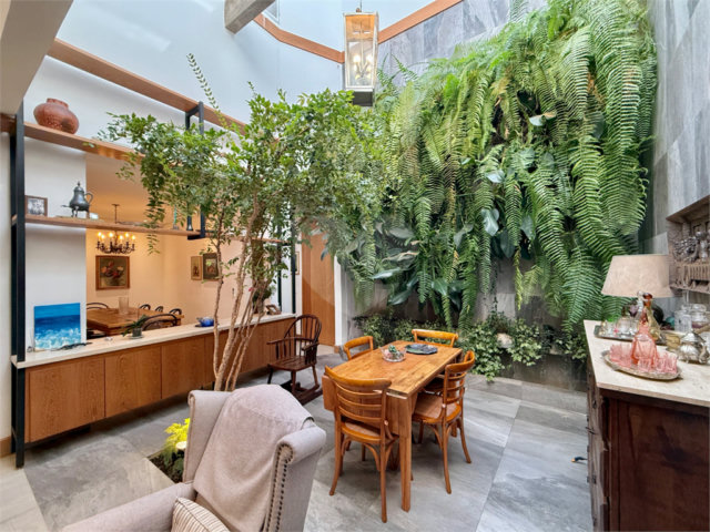 Casa de Vila à venda com 4 suítes em Alto da Boa Vista, São Paulo, SP