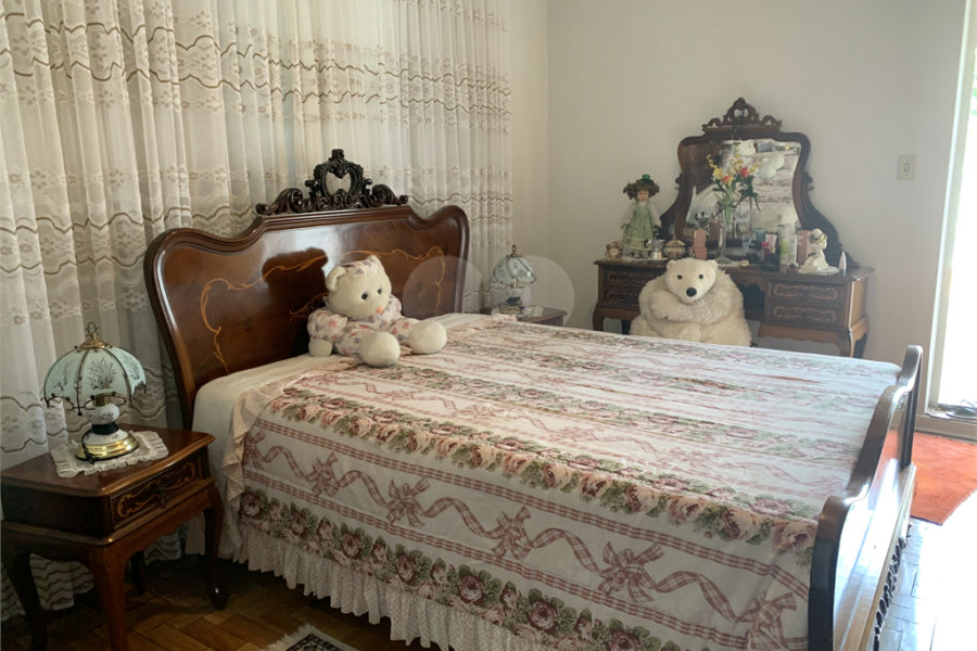 Sobrado à venda com 4 quartos em Limão, São Paulo, SP