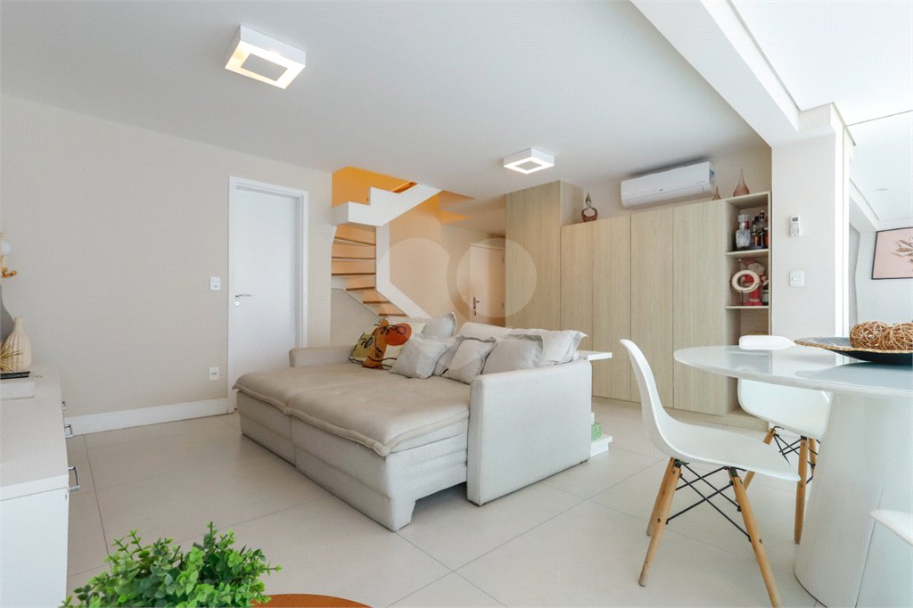 Cobertura à venda com 2 suítes em Vila Gomes Cardim, São Paulo, SP