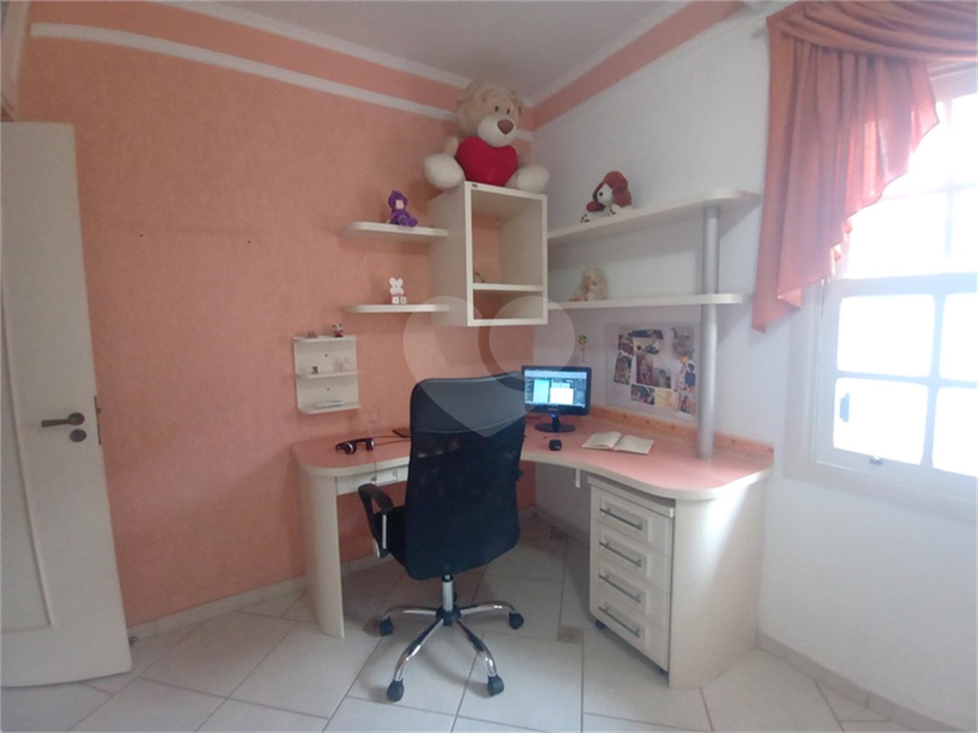 Sobrado à venda com 3 quartos, sendo 1 suíte, em Jardim Franca, São Paulo, SP
