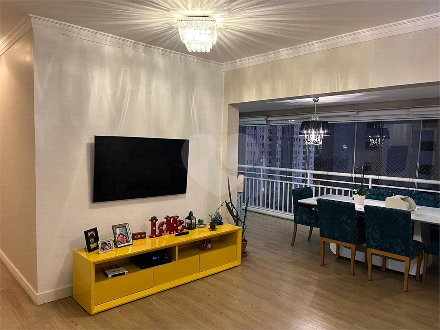 Apartamento à venda com 3 quartos, sendo 2 suítes, em Tatuapé, São Paulo, SP