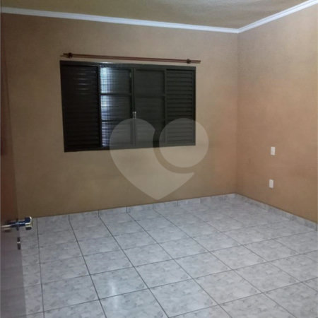 Excelente casa para locação no Jd Beatriz