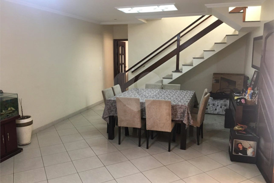 Sobrado à venda com 3 quartos, sendo 1 suíte,  em Vila Moreira, Guarulhos, SP